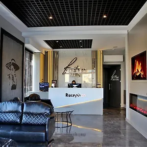 https://fly-and-stay-airport-hotel.istanbul-turkeyhotels.com
